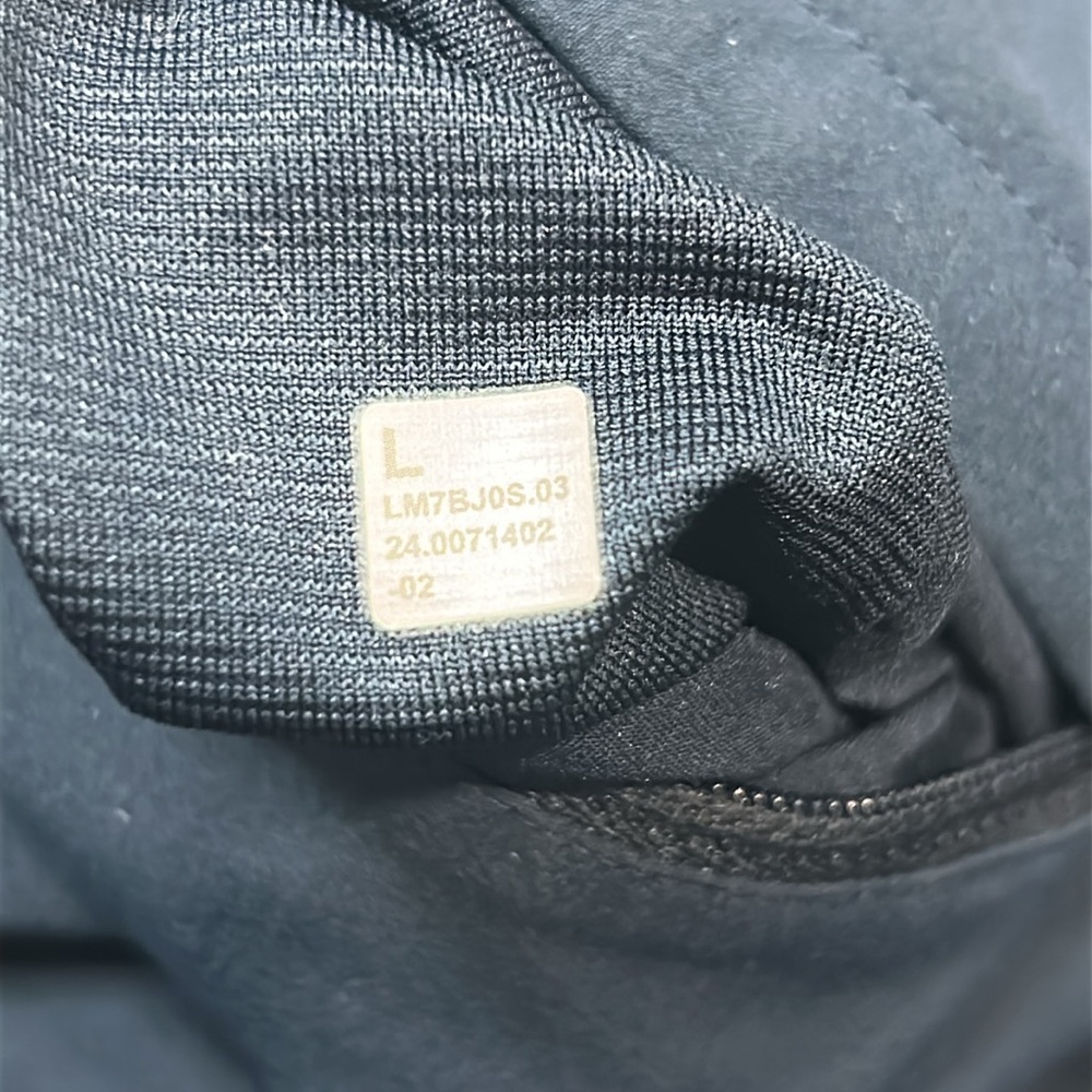 Lululemon Short 7” - Picture 9 of 9